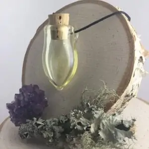 Art Glass Perfume Pendant Loura Kumara Artisan Aromatics side
